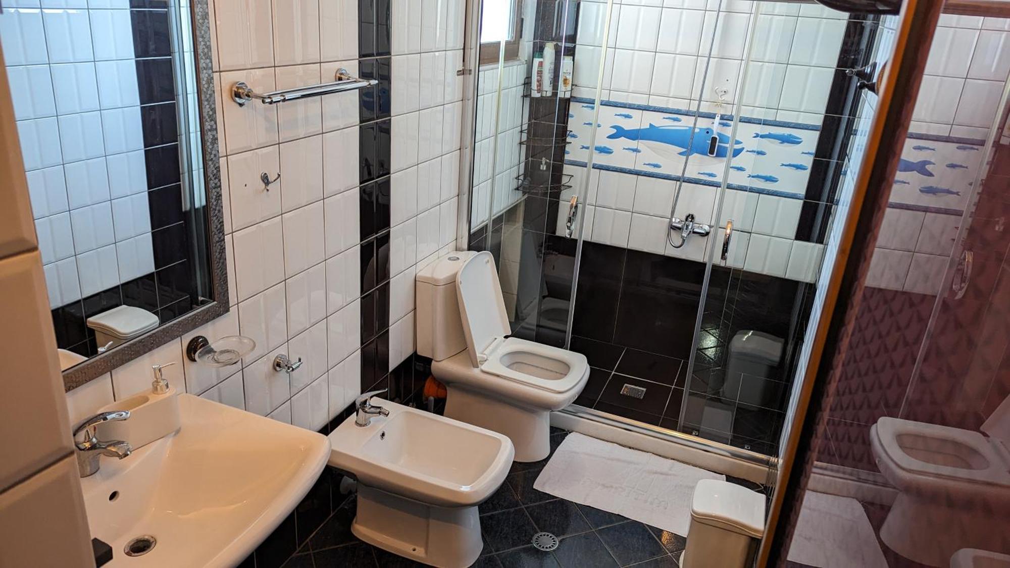 Venus - Cozy Apt With Terrace Vlorë Εξωτερικό φωτογραφία