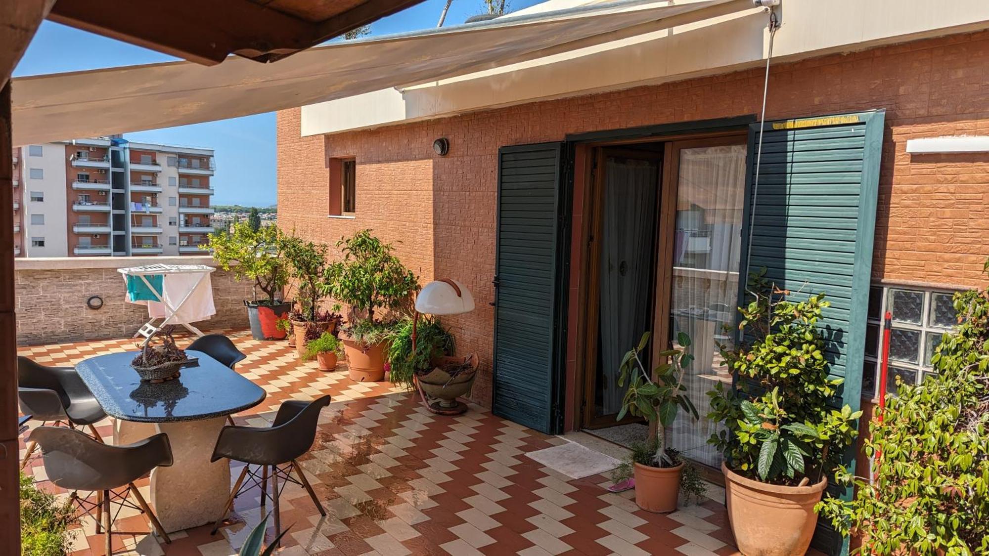 Venus - Cozy Apt With Terrace Vlorë Εξωτερικό φωτογραφία